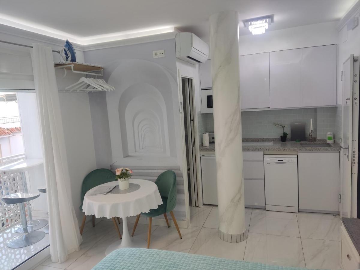 Silver Horizon Luxury Apartment 内尔哈 外观 照片