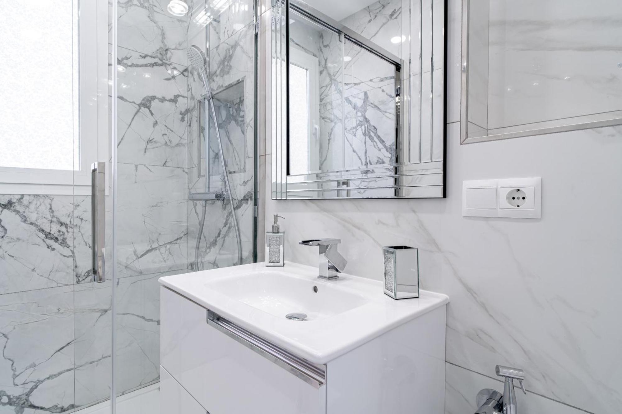 Silver Horizon Luxury Apartment 内尔哈 外观 照片