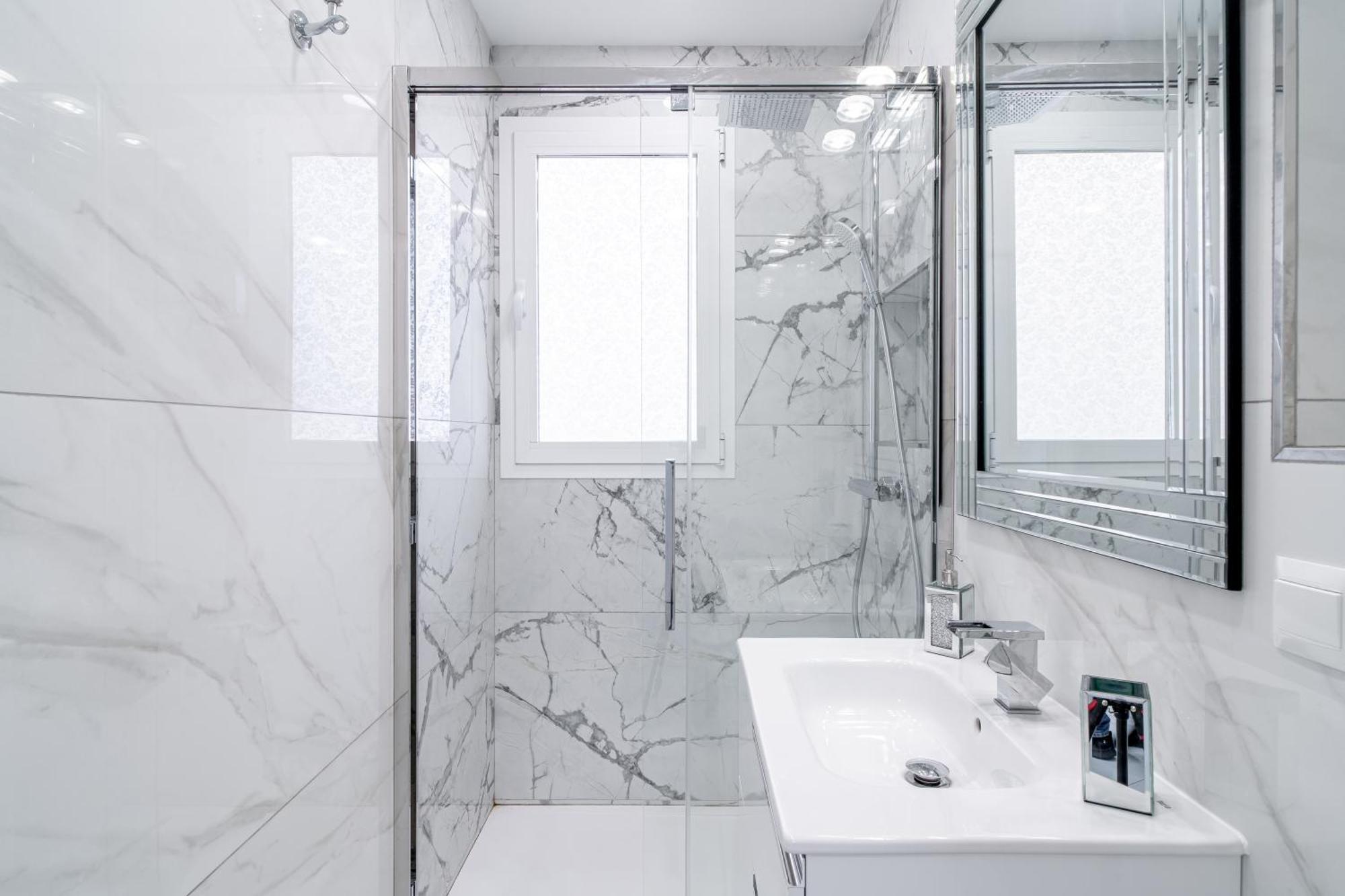 Silver Horizon Luxury Apartment 内尔哈 外观 照片